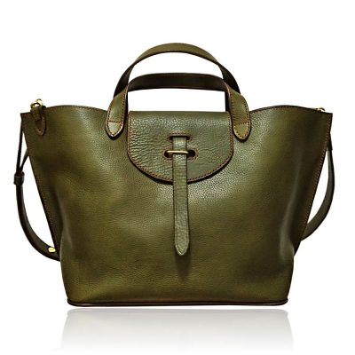 on A Voyage Leather Tote Bag | Pampora Leather